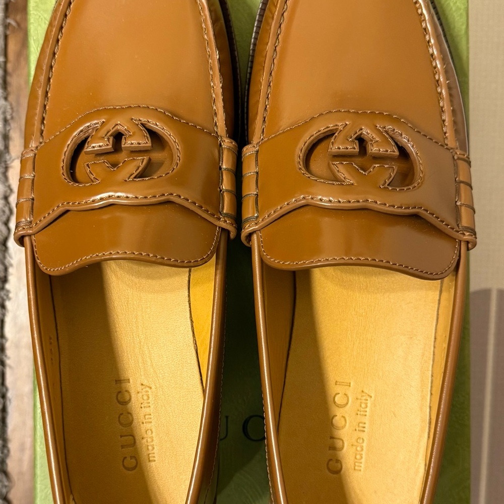 Gucci Men's Brown Leather Loafers